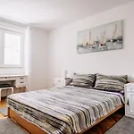 Apartment Sunnynest - 3br With Free Parking & Wi-fi, Close To Lapad Bay *