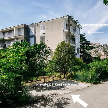 公寓 Sunnynest - 3br With Free Parking & Wi-fi, Close To Lapad Bay 杜布罗夫尼克