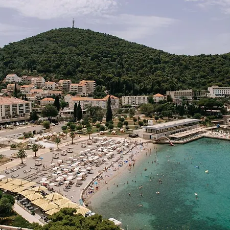 Sunnynest - 3br With Free Parking & Wi-fi, Close To Lapad Bay