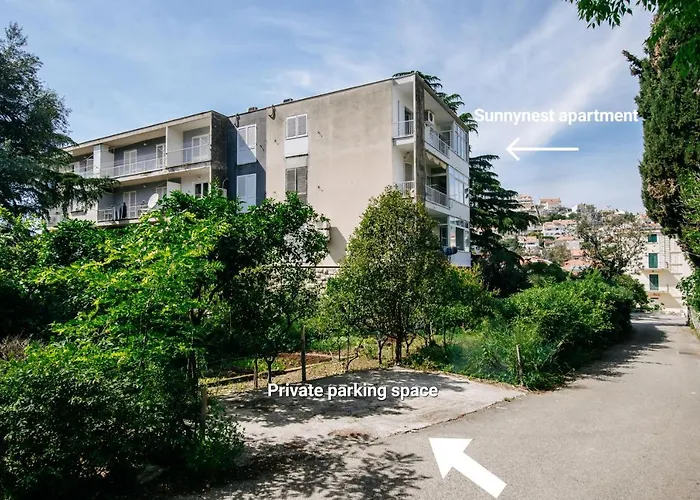 公寓 Sunnynest - 3br With Free Parking & Wi-fi, Close To Lapad Bay 杜布罗夫尼克